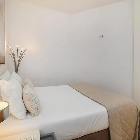 아파트 Whome Living Stylish & Cozy *